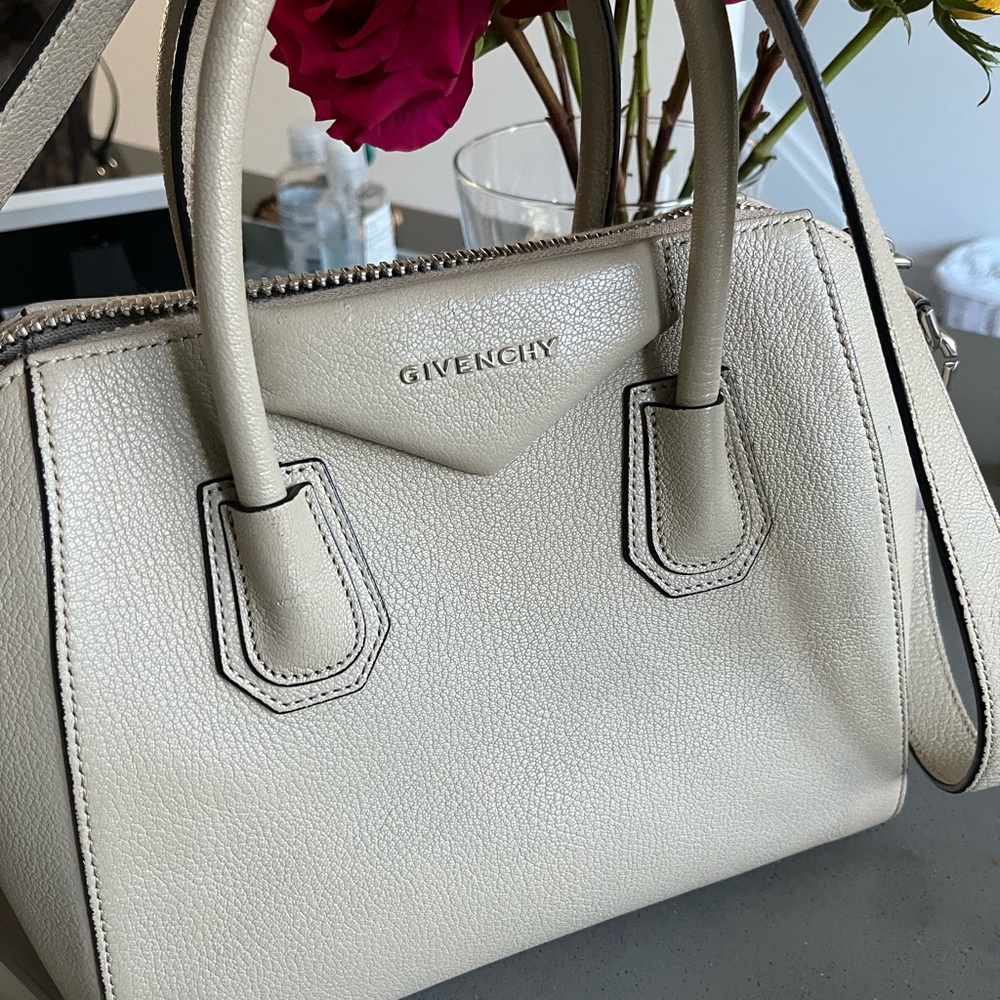 Givenchy medium bag